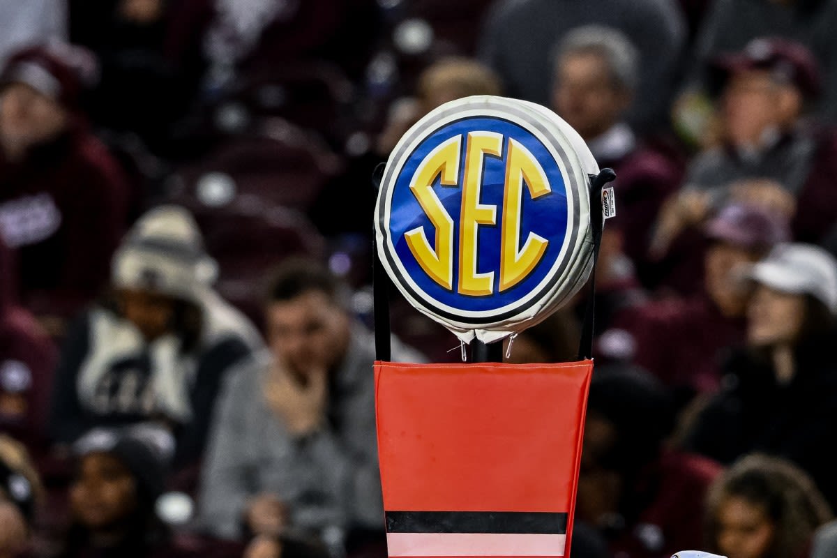 SEC, Netflix Reportedly 'Closing in on' Contract for Docuseries on 2024 CFB Season