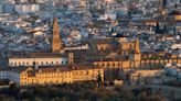 La misteriosa historia detrás de la 'Columna del Infierno' en la Mezquita-Catedral