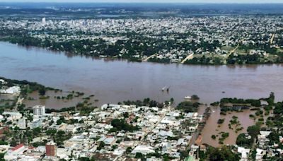 Inundaciones en Uruguay: rutas bloqueadas y más de 3.000 evacuados