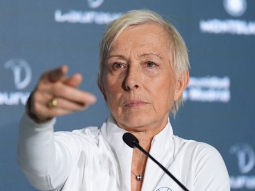 Martina Navratilova releases statement as tennis icon pulls out of WTA Finals