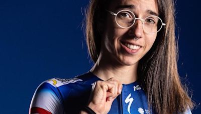 Mireia Benito: "Realmente, hay que ser muy valiente para apostar por el ciclismo femenino"