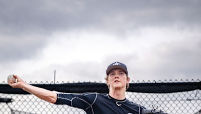 Ankeny Centennial's Joey Oakie selected in third round of MLB Draft by Guardians