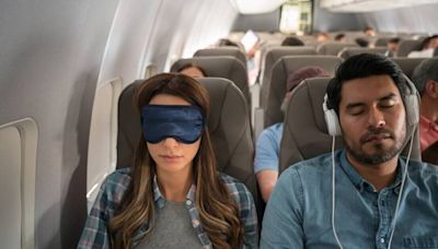 Travel fan's headphones tip for long-haul flights 'helps so much'