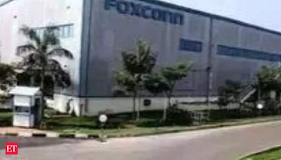Indian officials visit Foxconn iPhone plant, question executives about hiring