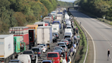 Fact Check: A Pic Supposedly Shows People Fleeing London After Sadiq Khan Re-Elected Mayor of London Mayor. Here...