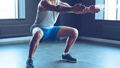 膝關節退化可以運動嗎？4運動最不傷膝蓋 醫警告：這種深蹲超傷膝關節