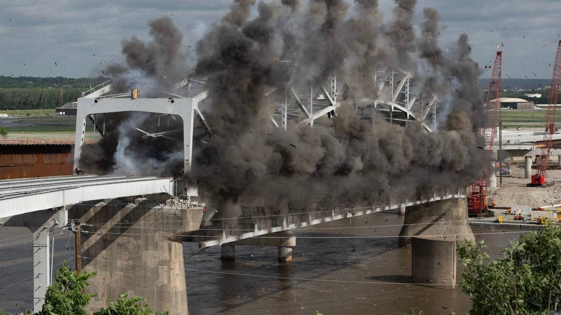 Blast brings down third and final arch of historic Buck O’Neil steel-truss Bridge