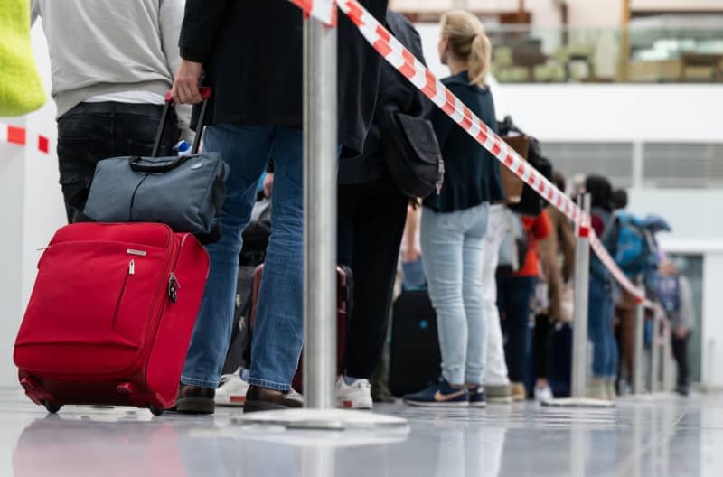 Norwegian man sneaks onto planes twice in Munich without valid ticket