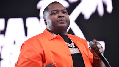 Sean Kingston reacts to mother's arrest during SWAT raid at his South Florida home