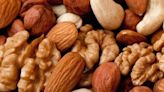 Frutos secos, la mejor colación: por qué deberías comer nueces y almendras como snack