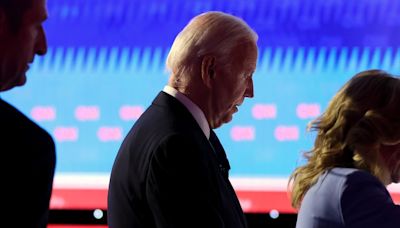 How Biden’s Inner Circle Worked to Keep Signs of Aging Under Wraps