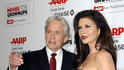 El desnudo integral de Catherine Zeta-Jones para Michael Douglas que muchos han criticado por "vulgar"