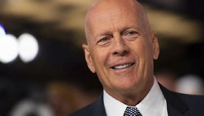 Bruce Willis e la sua condizione, rivelazioni sconvolgenti: «Incapace di leggere e interagire, non distingue le persone»