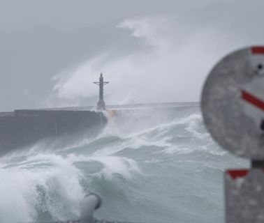 Powerful Typhoon Gaemi churns toward Taiwan, expected to drench an already soaked China