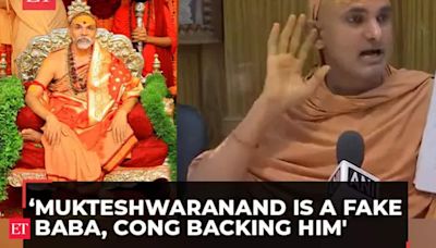 Mukteshwaranand is a fake baba, Cong backing him, alleges Swami Govindananda Saraswati Maharaj