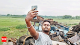 Kanchanjungha Express tragedy:‘Tourists’ hire cars to visit crash site for selfies and souvenirs | Kolkata News - Times of India