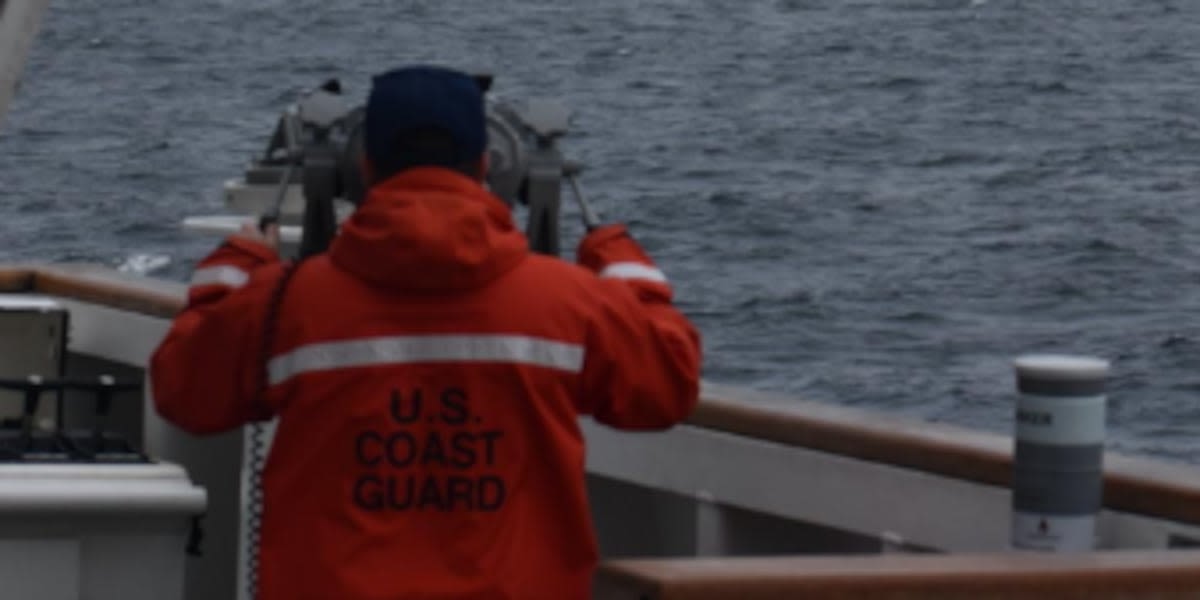 US Coast Guard patrol spots Chinese naval ships off Alaska island