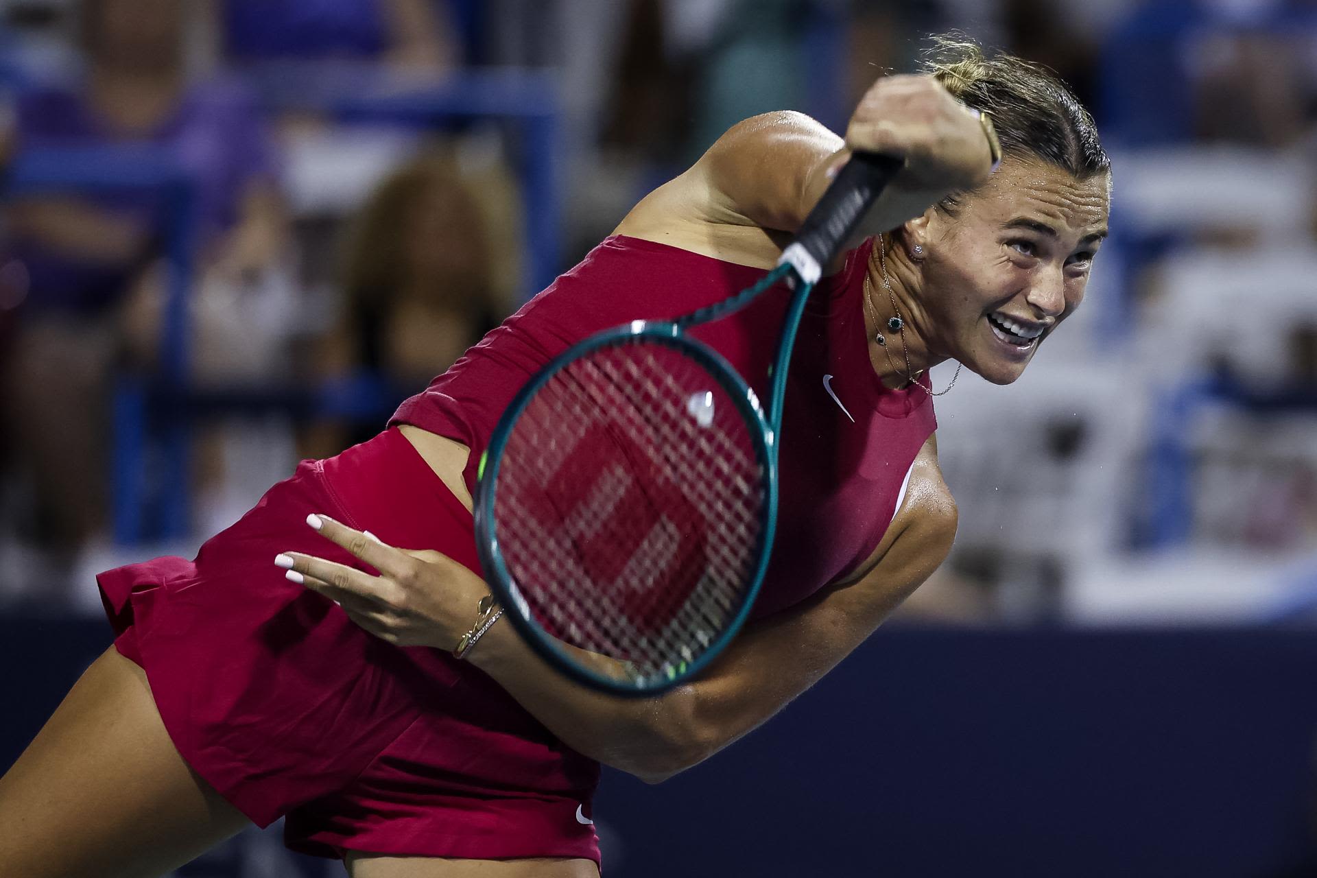 Aryna Sabalenka issues update on shoulder after first match in 40 days in Washington