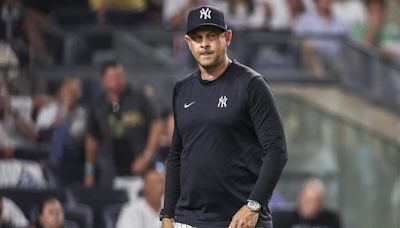 Fans Had Jokes After Aaron Boone Interrupted Yankees' Standoff vs. Reds