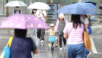 西半部及部分山區防午後雷陣雨 台北桃園可達36度以上