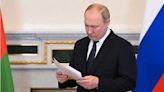 Putin’s in an echo chamber: Two scenarios for Russia’s development from here