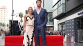 Chris Hemsworth recibe su estrella en Hollywood junto a Elsa Pataky y las bromas de los actores de ‘Vengadores’: “Es el segundo mejor Chris”