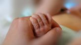 Abandoned infant dies at hospital