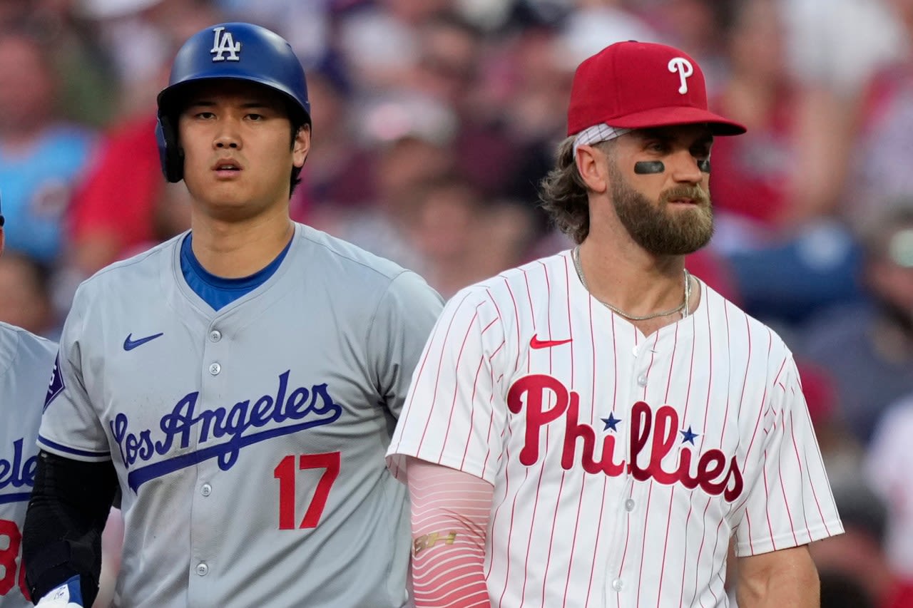 Phillies All-Star slugger Bryce Harper out against Dodgers with bruised left hand