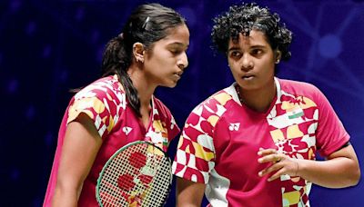 Treesa-Gayatri enter semis, Srikanth loses