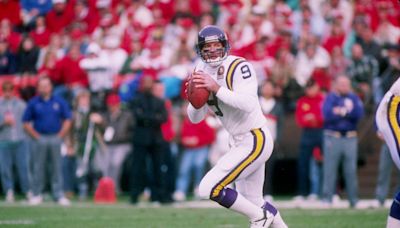 Former Vikings QB Tommy Kramer announces dementia diagnosis