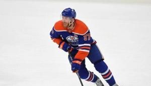 Oilers face Panthers seeking Canada’s first Stanley Cup since ’93 | FOX 28 Spokane