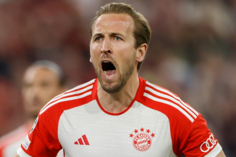 Ten Hag says Man Utd tried to sign Kane