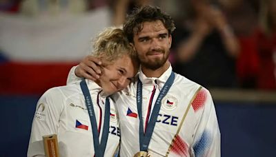 奧運網球》分手情人照樣奪金！ 捷克組合奪金談兩人關係「干你屁事」
