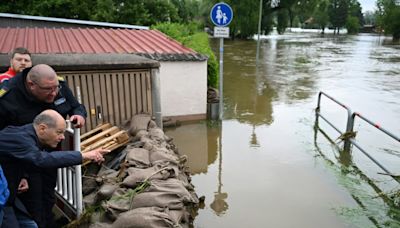 Four dead as floods sweep southern Germany