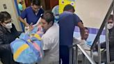 Hospital de Huacho en crisis: enfermeros suben a pacientes por las escaleras debido a fallas en ascensores de 50 años