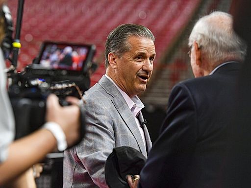 Calipari doesn’t mind a limited roster | Northwest Arkansas Democrat-Gazette