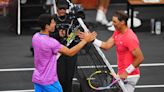 Rafa Nadal, rey de Roland Garros, se rinde a Carlos Alcaraz tras su título en París