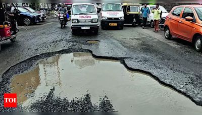 Bhopal Roads Waterlogged After Short Spell Of Rain | Bhopal News - Times of India