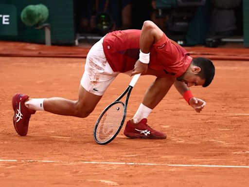 Djokovic se recupera de su lesión y vence a Cerundolo en otra epopeya en el Abierto de Francia