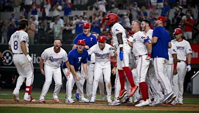 Astros Killer! Josh Smith Walk-Off Homer Helps Texas Rangers Draw Closer To Houston Astros