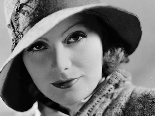 Greta Garbo Young: 14 Photos of the Glamorous and Elusive Film Star in Her Early Days