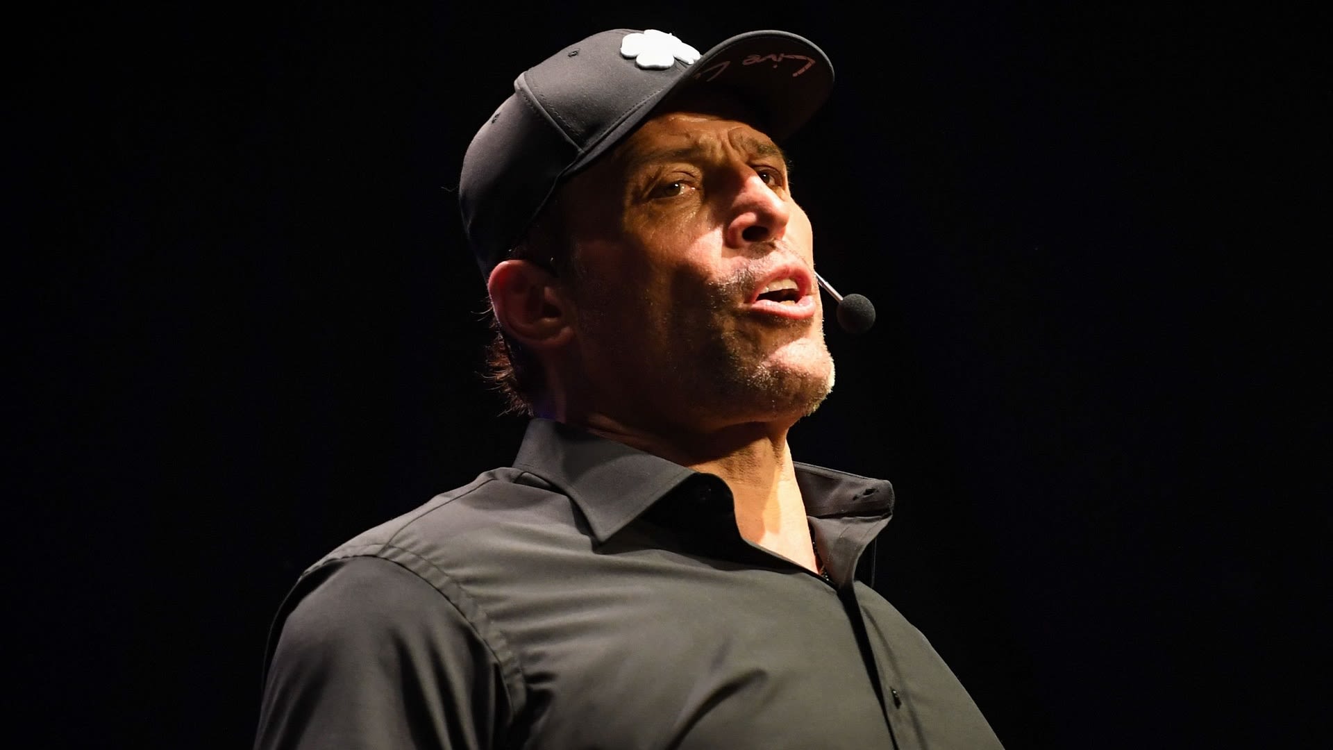 Tony Robbins: 5 Ways the Average Joe Can Build Wealth