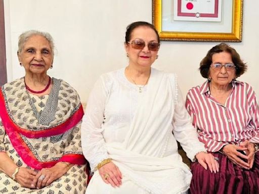 Guru Purnima 2024: Saira Banu pays tribute to Kashmir Ki Kali choreographer; her Kathak teacher Padma Shri Roshan Kumari