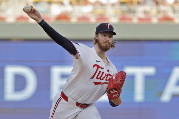 Twins hand White Sox 19th straight loss