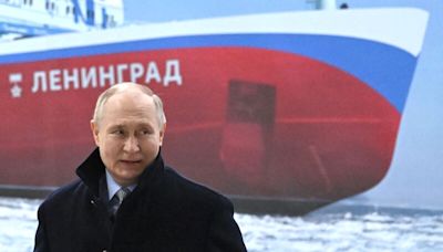 Putin Is Crushing the Arctic Ice While the US Is Barely Afloat