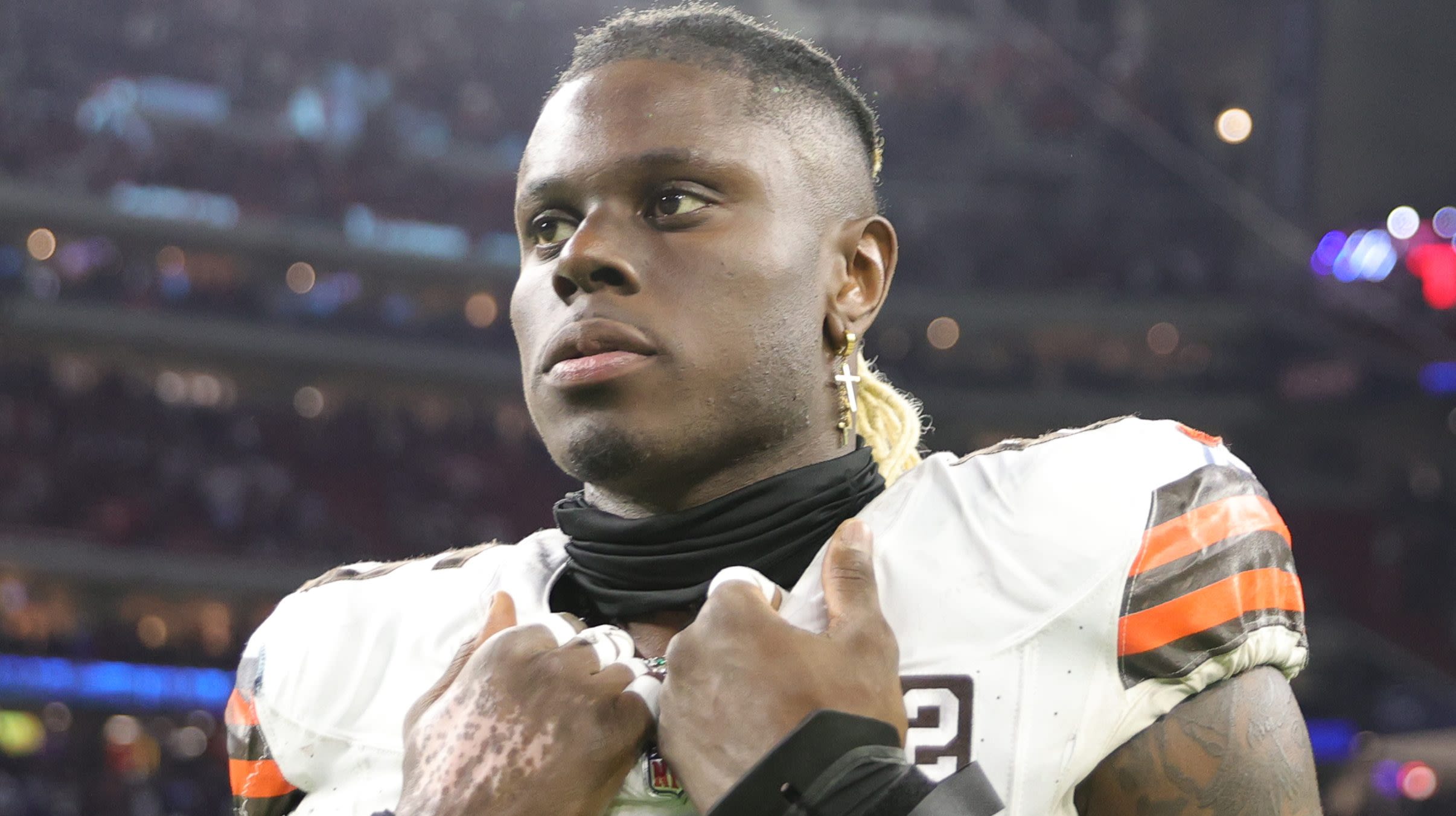 Browns’ David Njoku Sends Loud Message to ‘Idiot’ Cleveland Haters