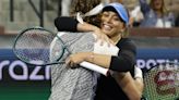 Nuevo sorpresón de Badosa y Tsitsipas en Roland Garros: hay doble mixto en París