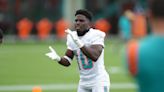 Tyreek Hill, Dolphins restructure deal to give WR $106.5 million guaranteed over four years