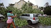 Storms continue to wallop parts of Florida, Mississippi