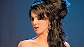 La cantante británica Amy Winehouse, vuelve a brillar en Back to Black